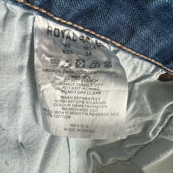 RS7 Jeans Royal Seven Size 34 Skinny Inseam 31” Destructive Cotton Blend #409 - Picture 4 of 4